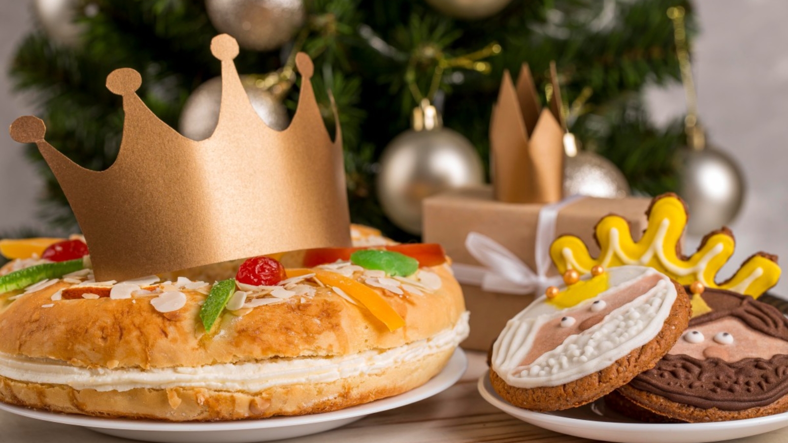happy-epiphany-tasty-cake (1)